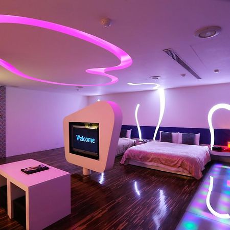 Hotel Ya Nold Fashion House Jiaoxi Exterior foto